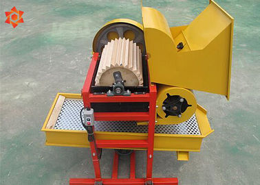 300 - 500kg/H Decorticator αραχίδων φυστίκι Shell μηχανών που αφαιρεί τη μηχανή