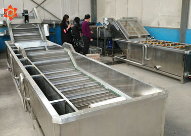 Βιομηχανικός φυτικός εξοπλισμός πλύσης 800 Kg/H ικανότητας εκτός από την υψηλή αποδοτικότητα νερού